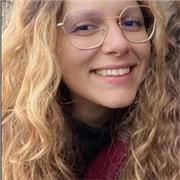 Laureata in mediazione linguistica impartisce ripetizioni di inglese, russo, francese